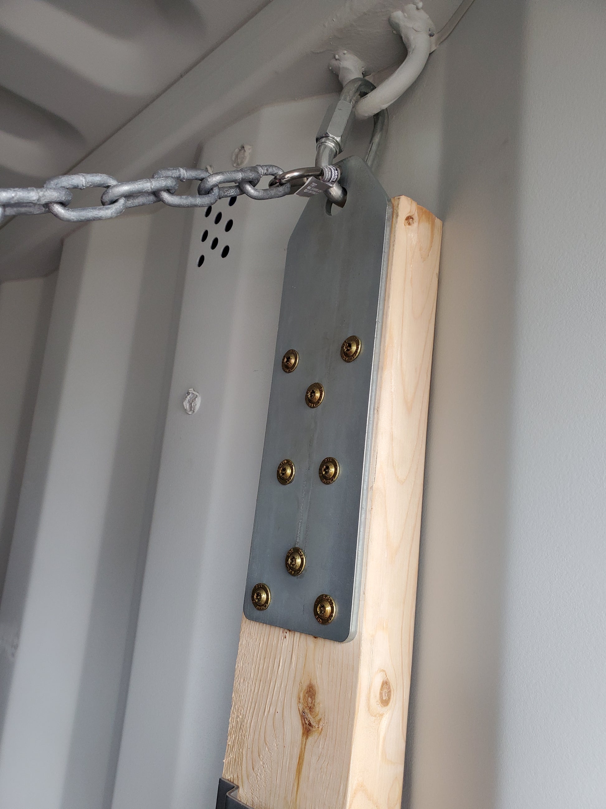Adding chain to strengthen shelves